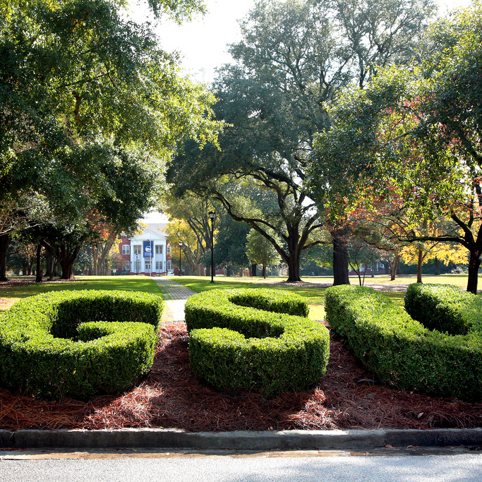 Donald D. Howard Excellence in Business Fund